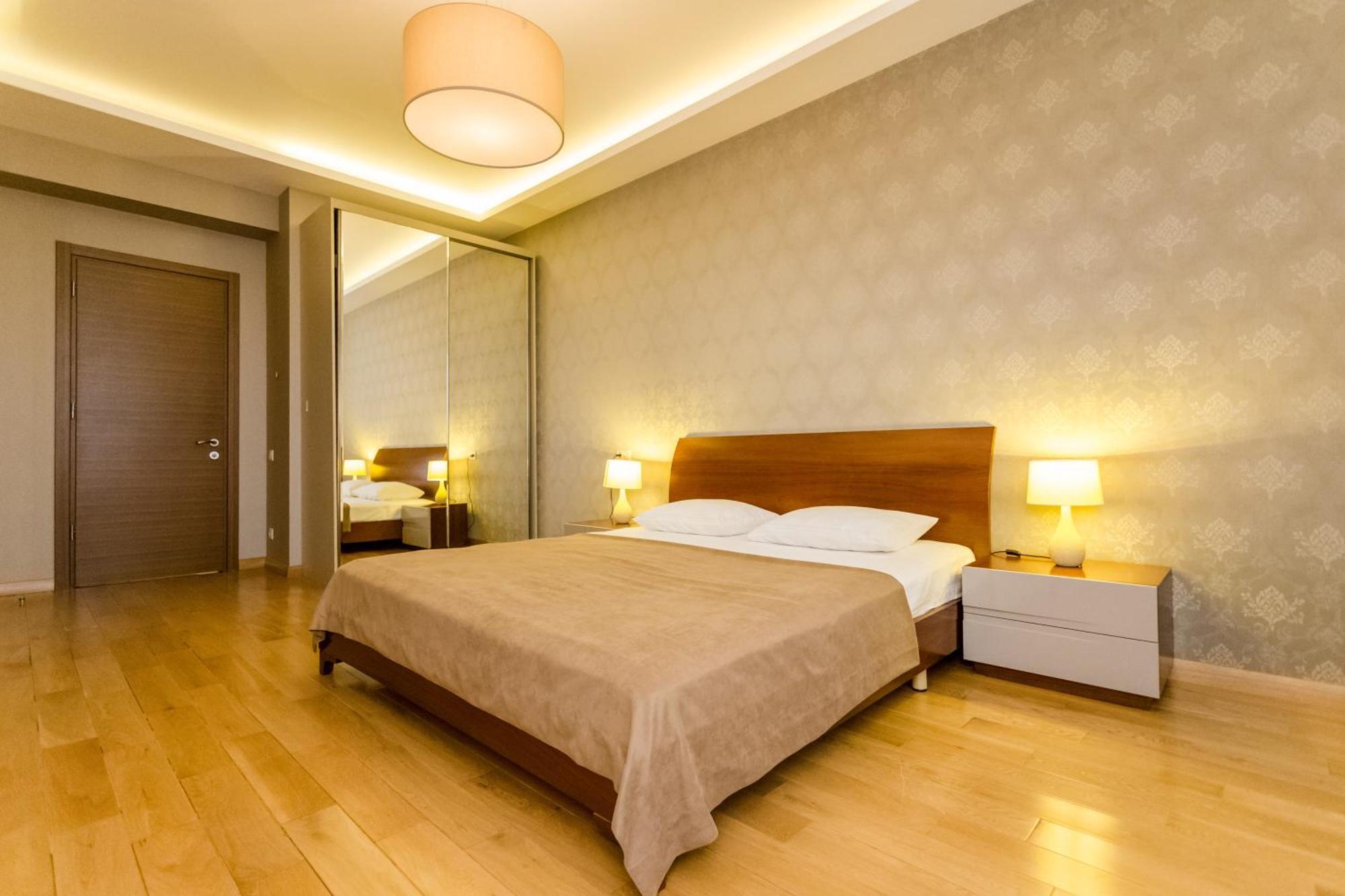 The Grand Apartment Lll Tbilisi Eksteriør billede