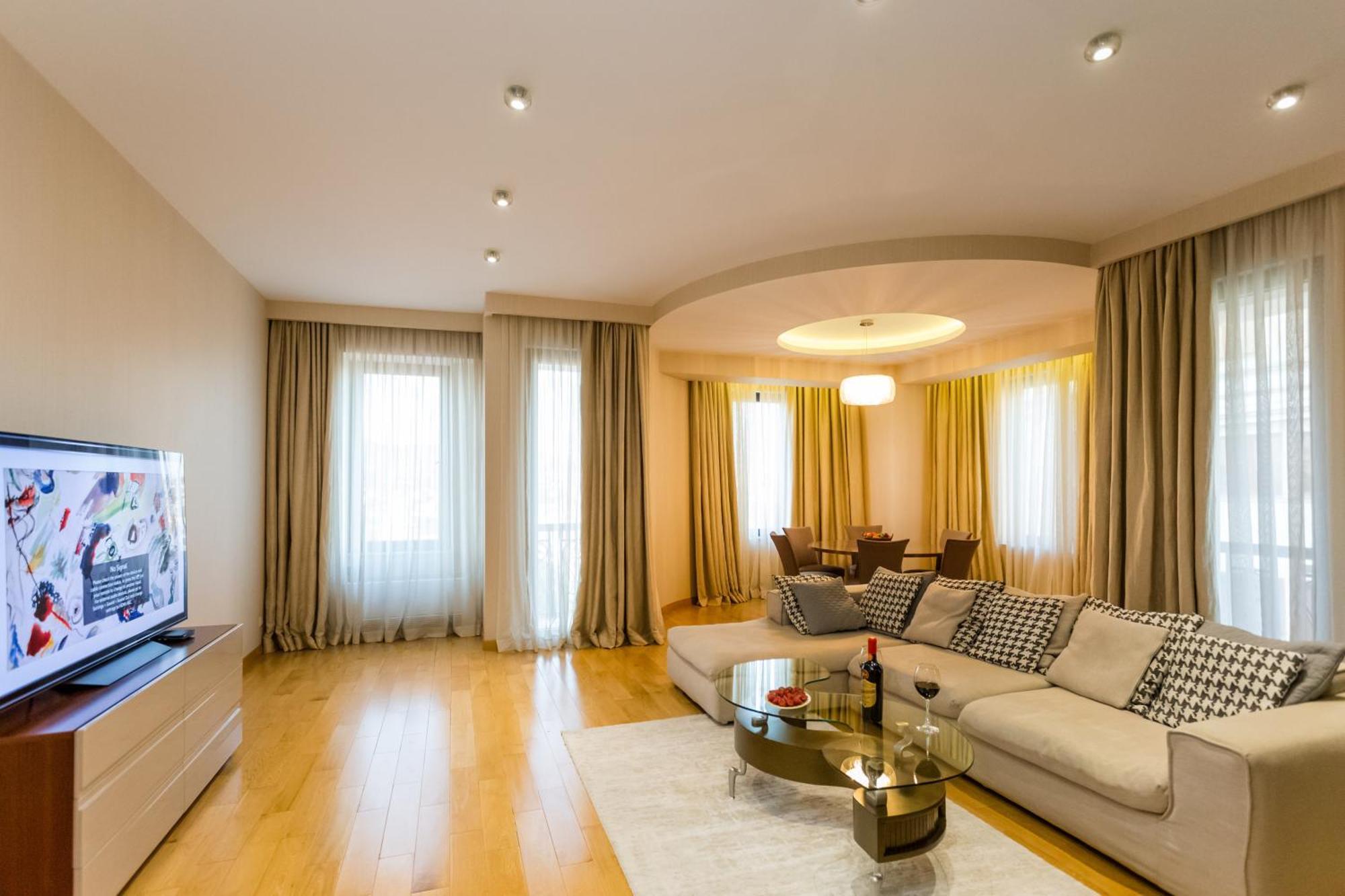 The Grand Apartment Lll Tbilisi Eksteriør billede